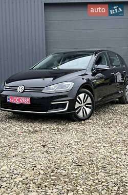 Хетчбек Volkswagen e-Golf 2017 в Трускавці