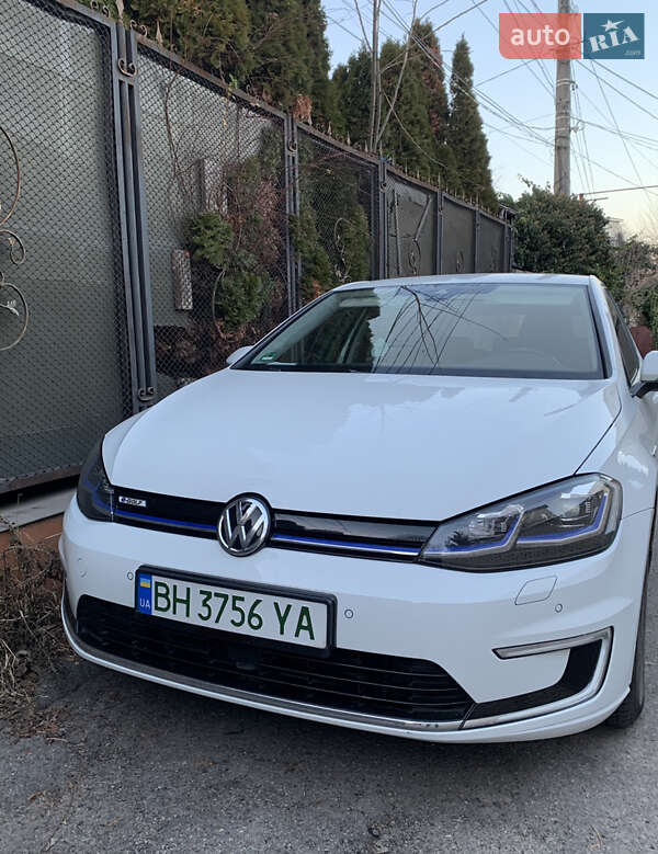 Хэтчбек Volkswagen e-Golf 2018 в Одессе