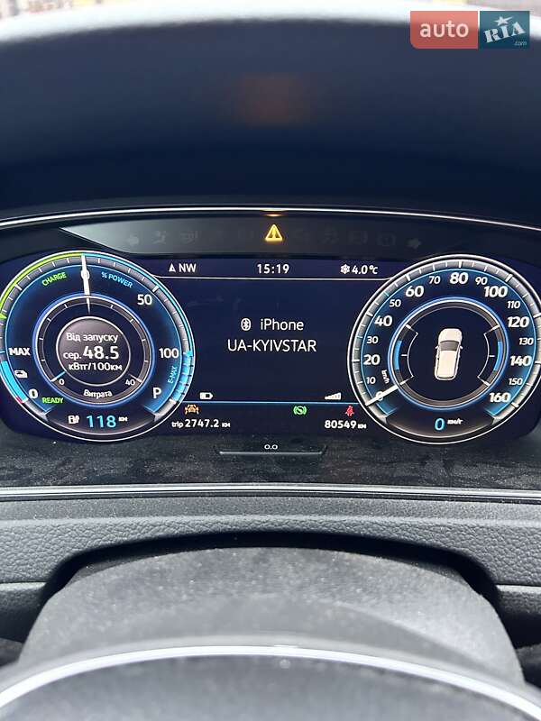 Хетчбек Volkswagen e-Golf 2017 в Києві