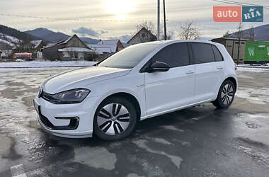 Хэтчбек Volkswagen e-Golf 2014 в 