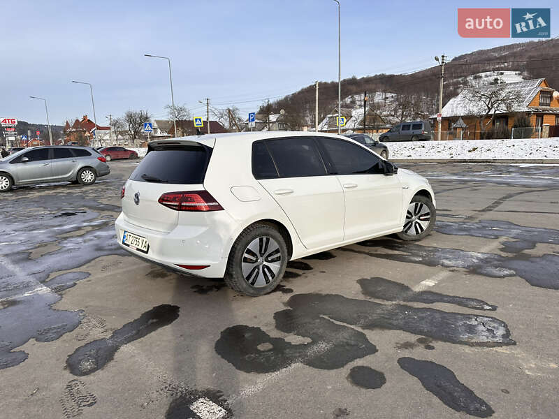 Хетчбек Volkswagen e-Golf 2014 в Яремчі
