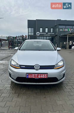 Хэтчбек Volkswagen e-Golf 2015 в Львове