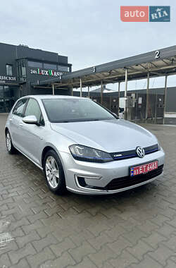 Хэтчбек Volkswagen e-Golf 2015 в Львове