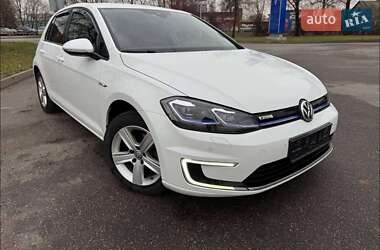 Хетчбек Volkswagen e-Golf 2017 в Великих Гаях