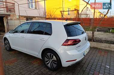 Хэтчбек Volkswagen e-Golf 2018 в Львове