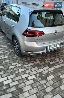 Хэтчбек Volkswagen e-Golf 2018 в Дунаевцах