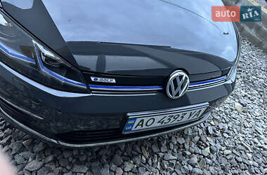 Хетчбек Volkswagen e-Golf 2020 в Ужгороді