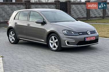 Хэтчбек Volkswagen e-Golf 2015 в Ровно