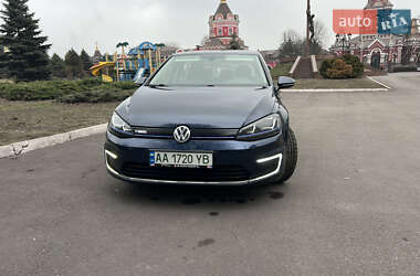 Хетчбек Volkswagen e-Golf 2015 в Дніпрі