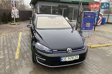 Хетчбек Volkswagen e-Golf 2019 в Чернівцях