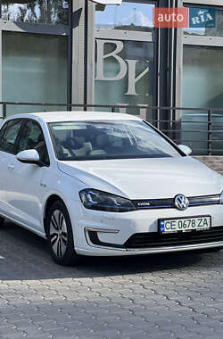 Хэтчбек Volkswagen e-Golf 2016 в Черновцах