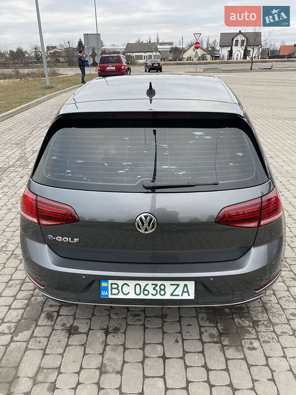 Хетчбек Volkswagen e-Golf 2017 в Львові