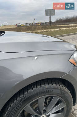 Хэтчбек Volkswagen e-Golf 2017 в Львове