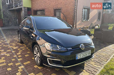 Хетчбек Volkswagen e-Golf 2014 в Чернівцях