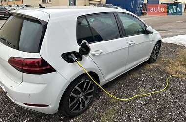 Хэтчбек Volkswagen e-Golf 2019 в Павлограде