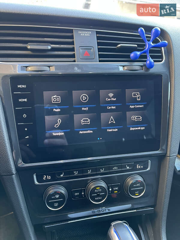 Хетчбек Volkswagen e-Golf 2018 в Тернополі