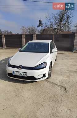 Хетчбек Volkswagen e-Golf 2014 в Коломиї