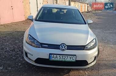 Хэтчбек Volkswagen e-Golf 2014 в Кропивницком