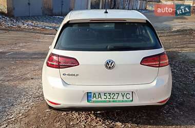 Хэтчбек Volkswagen e-Golf 2014 в Кропивницком