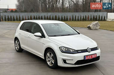 Хетчбек Volkswagen e-Golf 2015 в Ковелі