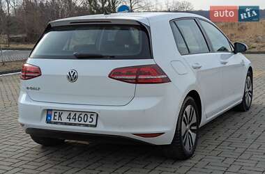 Хетчбек Volkswagen e-Golf 2015 в Дрогобичі