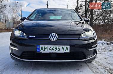 Хэтчбек Volkswagen e-Golf 2016 в Житомире