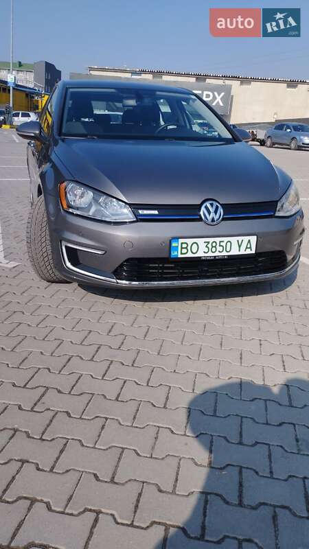 Хэтчбек Volkswagen e-Golf 2014 в Тернополе