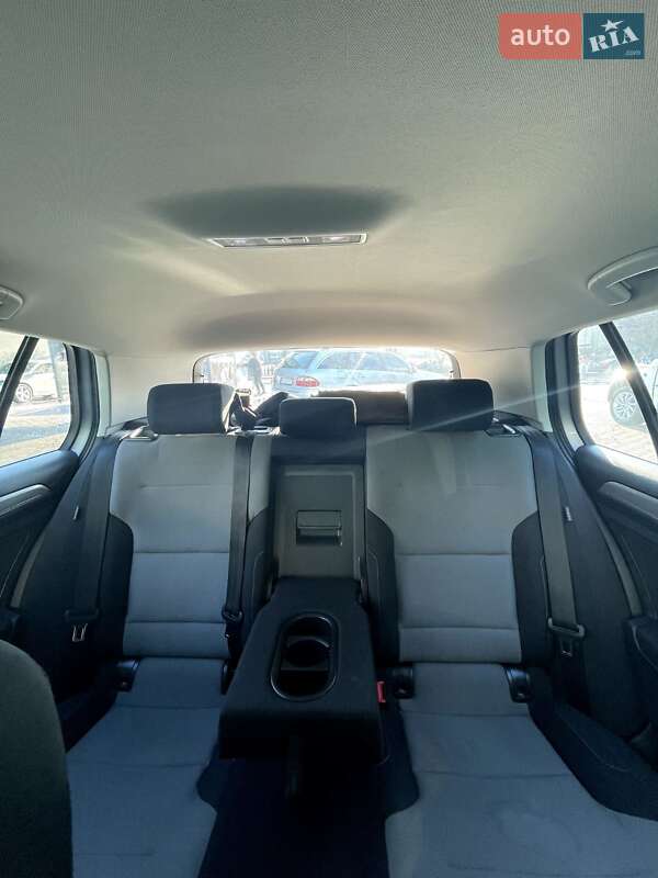 Хэтчбек Volkswagen e-Golf 2015 в Черновцах