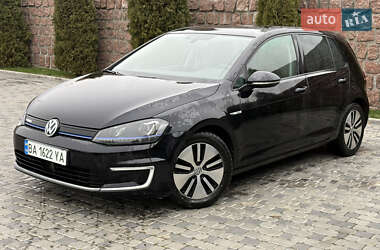 Хетчбек Volkswagen e-Golf 2015 в Кропивницькому