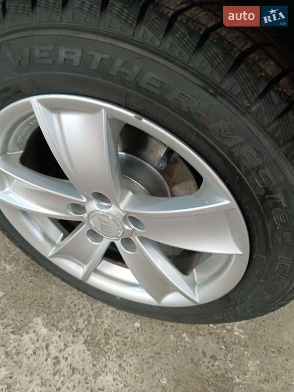 Хэтчбек Volkswagen e-Golf 2016 в Ровно фото 73 Хэтчбек Volkswagen e-Golf 2016 в Ровно