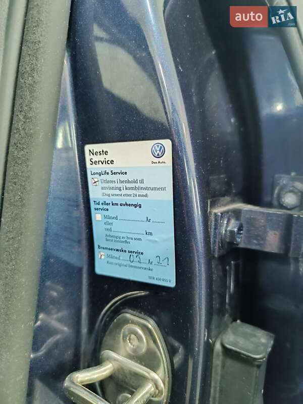 Хэтчбек Volkswagen e-Golf 2016 в Ровно фото 79 Хэтчбек Volkswagen e-Golf 2016 в Ровно