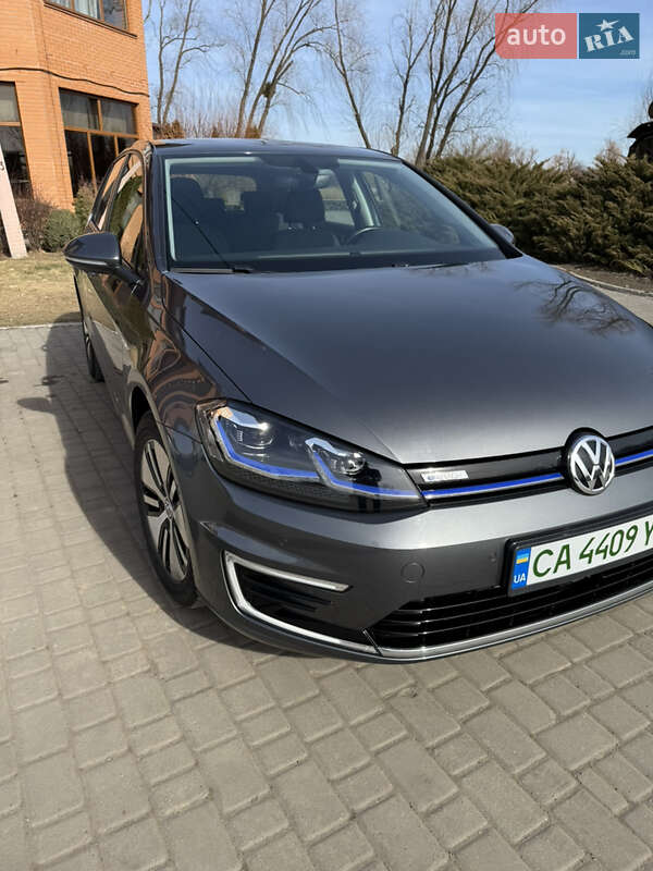 Хэтчбек Volkswagen e-Golf 2019 в Шполе