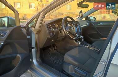 Хэтчбек Volkswagen e-Golf 2017 в Могилев-Подольске