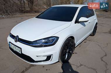 Хэтчбек Volkswagen e-Golf 2018 в Кривом Роге