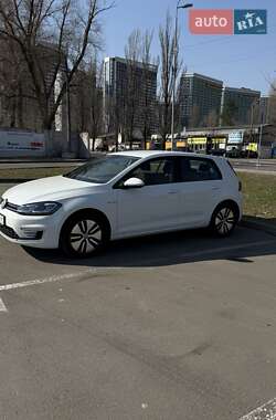 Хетчбек Volkswagen e-Golf 2020 в 