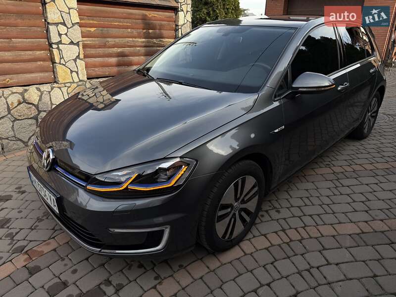 Хэтчбек Volkswagen e-Golf 2019 в Виннице