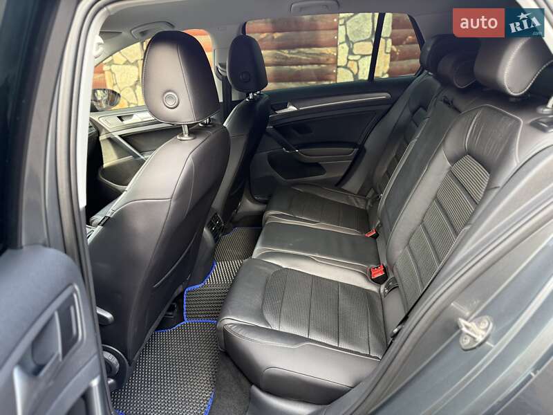 Хэтчбек Volkswagen e-Golf 2019 в Виннице