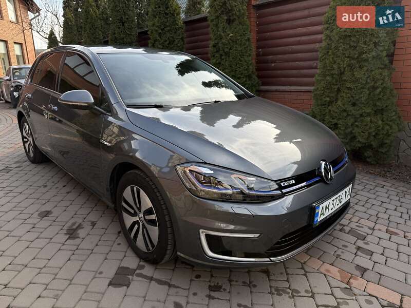 Хэтчбек Volkswagen e-Golf 2019 в Виннице