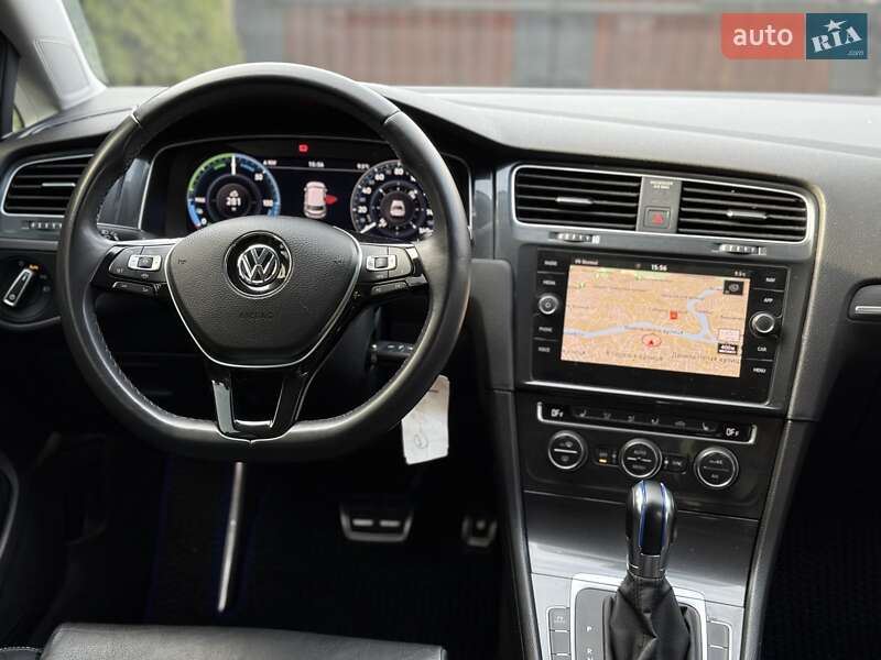 Хэтчбек Volkswagen e-Golf 2019 в Виннице
