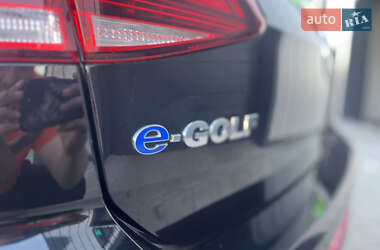 Хэтчбек Volkswagen e-Golf 2018 в Владимире