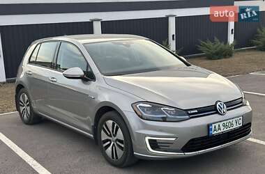 Хетчбек Volkswagen e-Golf 2019 в Києві