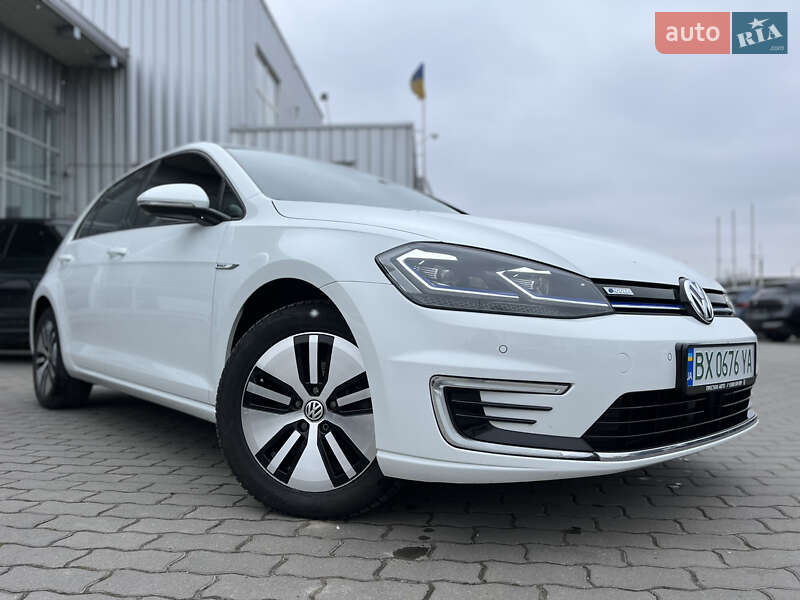 Хетчбек Volkswagen e-Golf 2018 в Хмельницькому