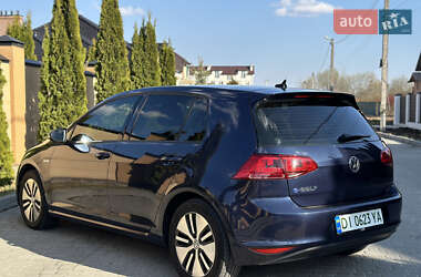 Хэтчбек Volkswagen e-Golf 2015 в 