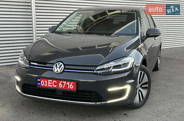 Хетчбек Volkswagen e-Golf 2020 в 