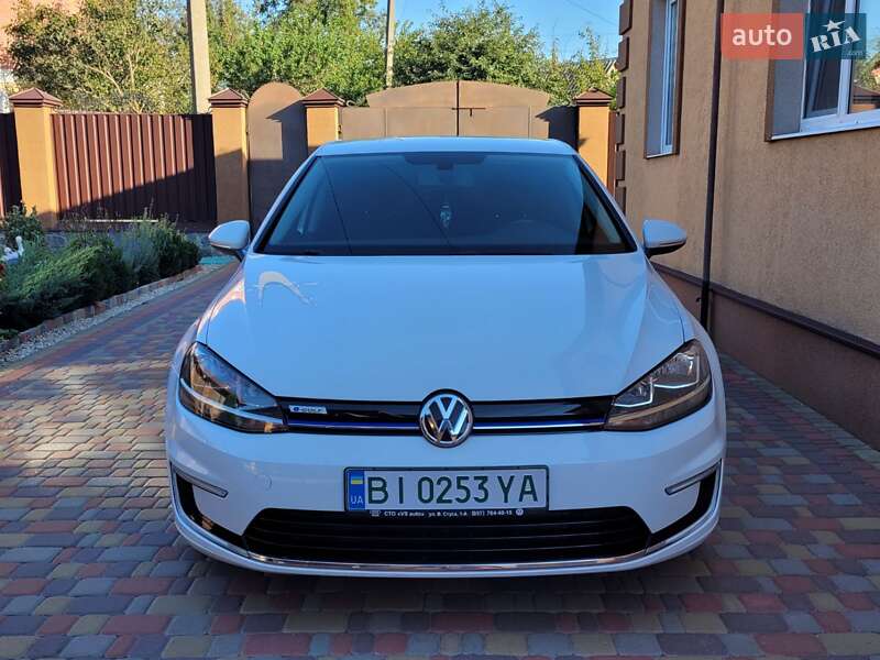 Volkswagen e-Golf 2017
