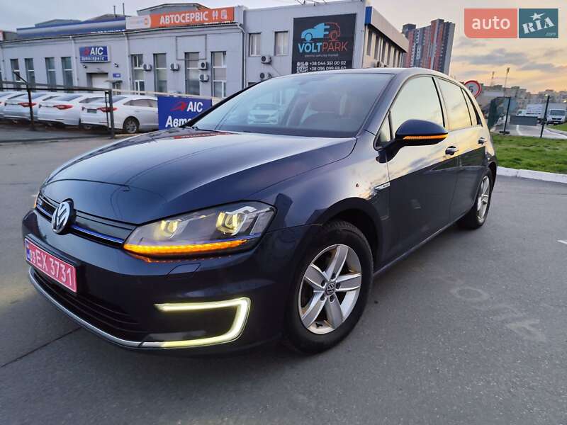 Volkswagen e-Golf 2016