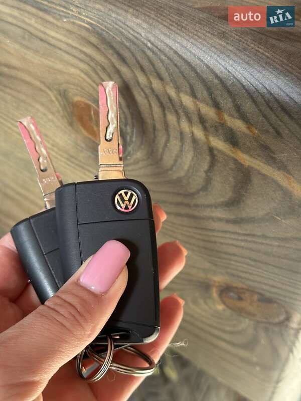 Хетчбек Volkswagen e-Golf 2016 в Світловодську