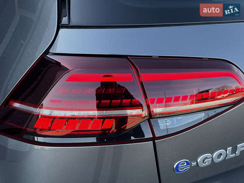 Хетчбек Volkswagen e-Golf 2018 в Луцьку