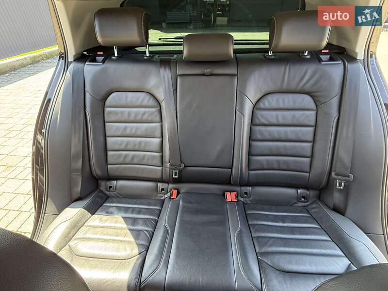 Хетчбек Volkswagen e-Golf 2016 в Сваляві