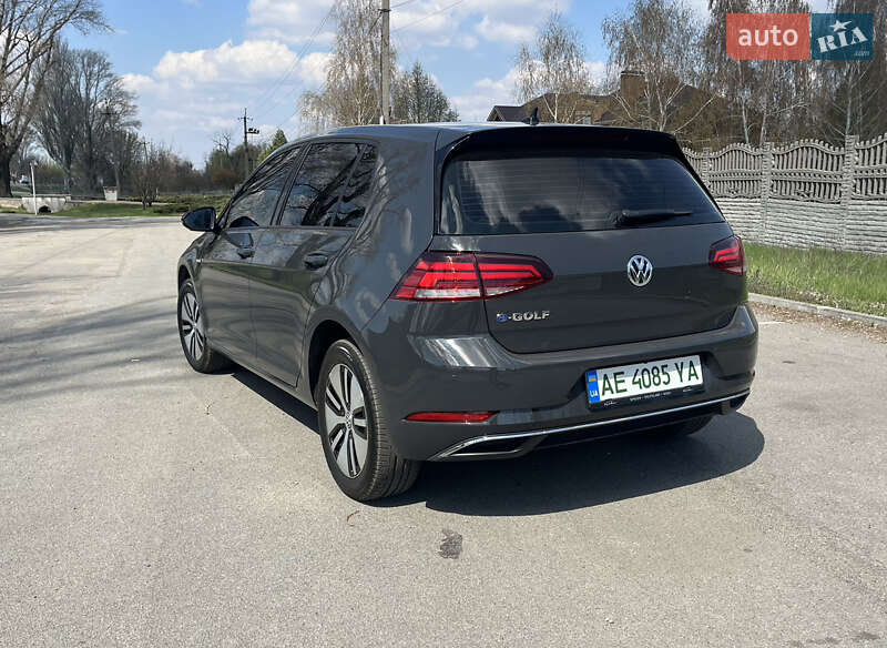 Хетчбек Volkswagen e-Golf 2020 в Дніпрі